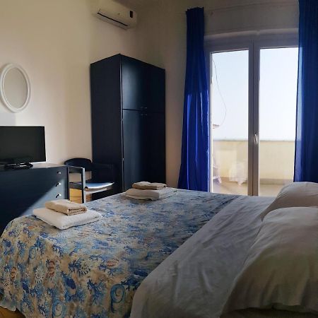 Brezza Di Mare Apartamento Lido di Ostia Exterior foto