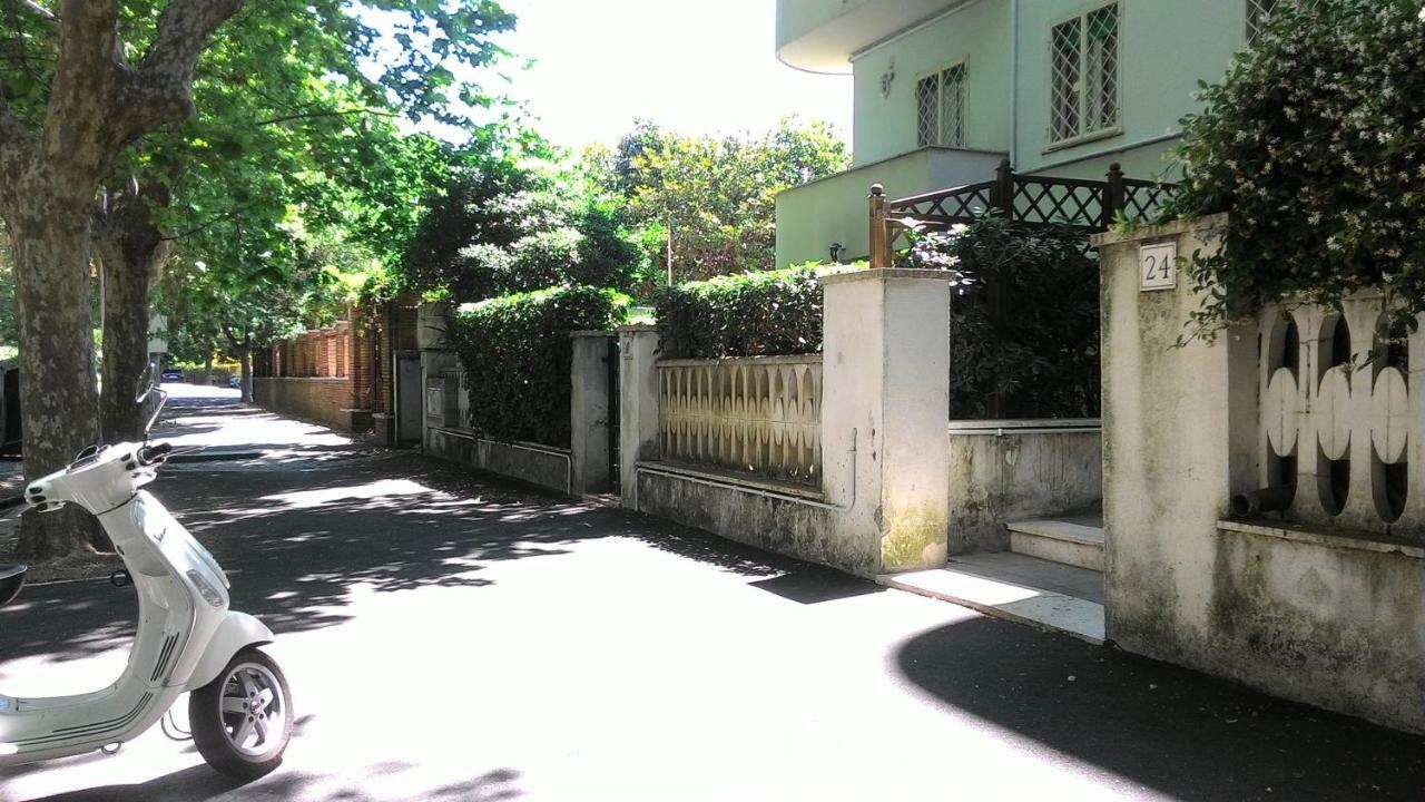 Brezza Di Mare Apartamento Lido di Ostia Exterior foto