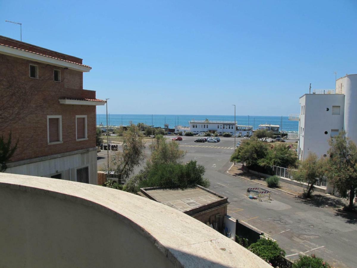 Brezza Di Mare Apartamento Lido di Ostia Exterior foto